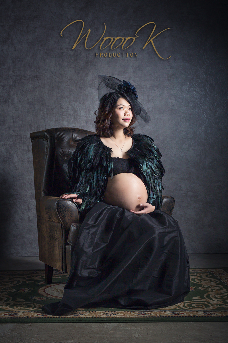 2-%e5%a4%a7%e8%82%9a%e7%9b%b8-%e6%87%b7%e5%ad%95-%e5%ad%95%e5%a9%a6%e7%85%a7-studio-maternity-pregnancy-portrait-photo-by-wade-w-woook-%e5%bd%b1%e6%a8%93-1200