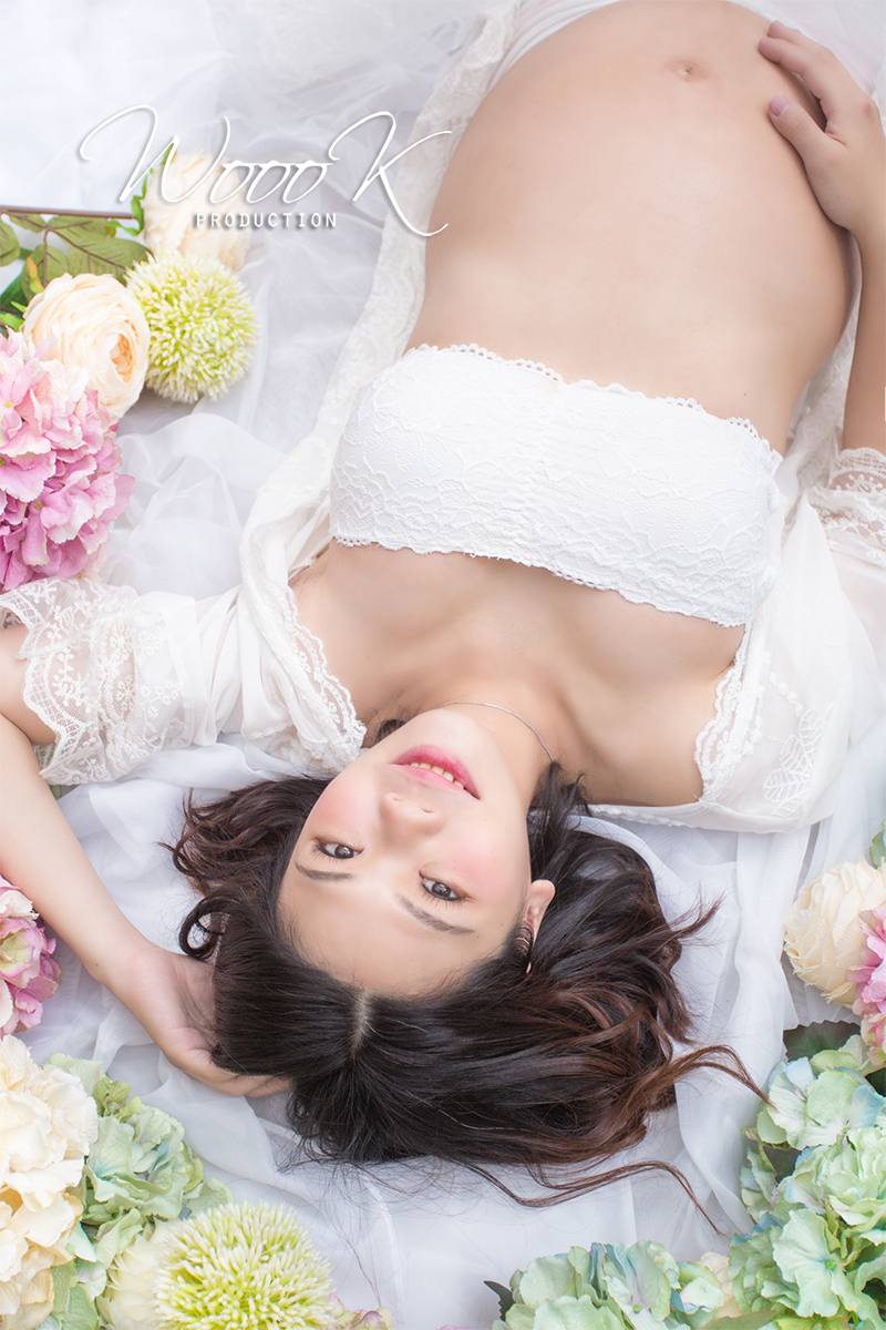 %e5%a4%a7%e8%82%9a%e7%9b%b8-%e6%87%b7%e5%ad%95-%e5%ad%95%e5%a9%a6%e7%85%a7-studio-maternity-pregnancy-portrait-photo-by-wade-w-woook-%e5%bd%b1%e6%a8%93-1200