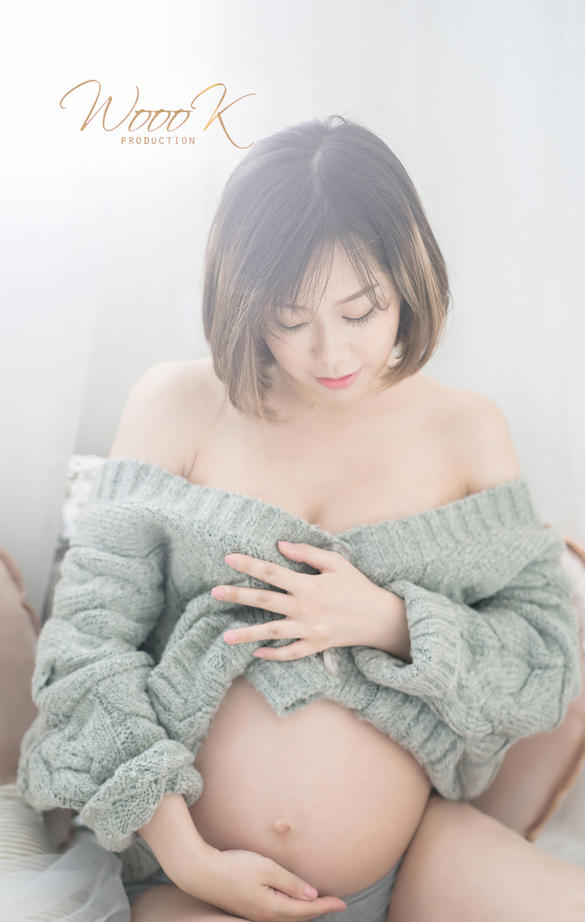 Amy Lau Maternity Portrait-Special Touch Up-08 copy